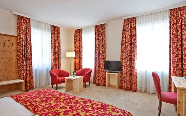 Hotel Engiadina
