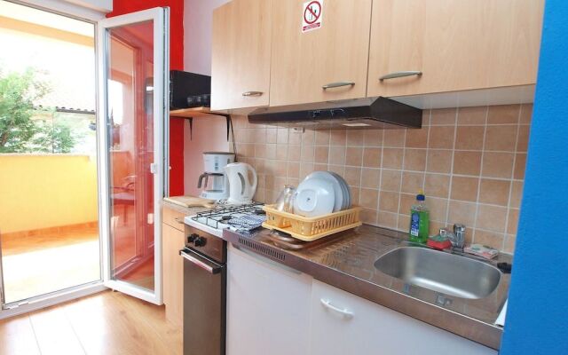 Apartments Arsen 928