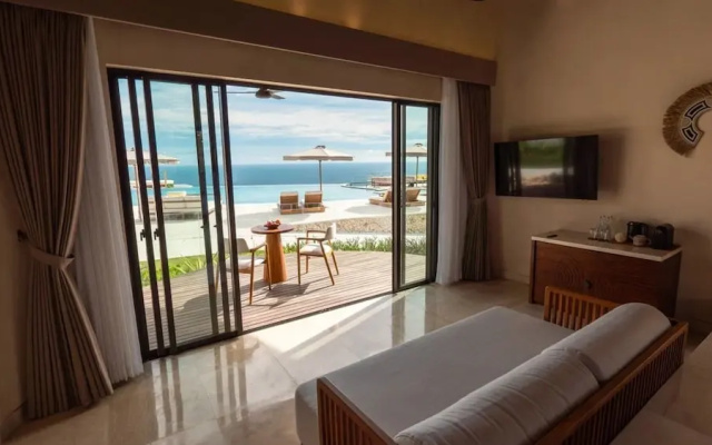 VANARA Resort & Spa – Balcony – Pecatu