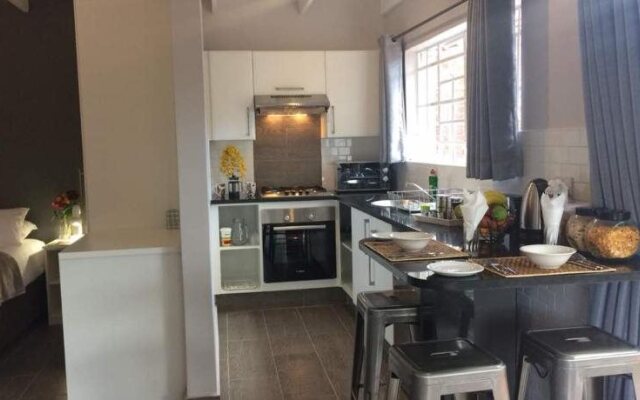 Sunbird Guest House