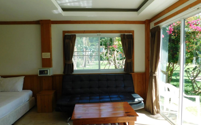 Z-Touch Lipe Island Resort