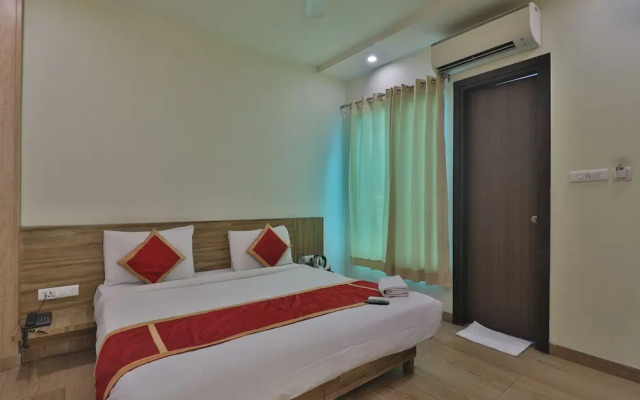 Hotel Aarya