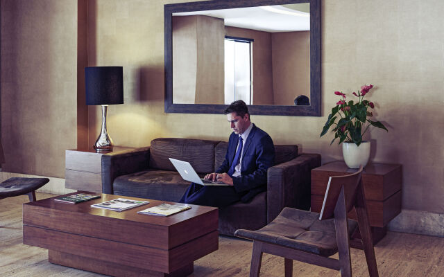 Oft Alfre Hotels