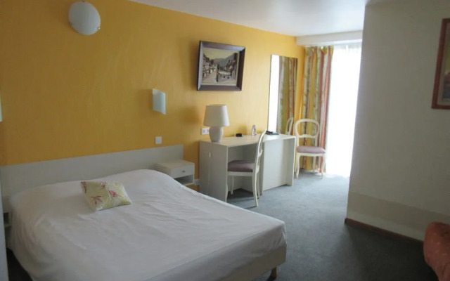 Hôtel L'Orayé 3*