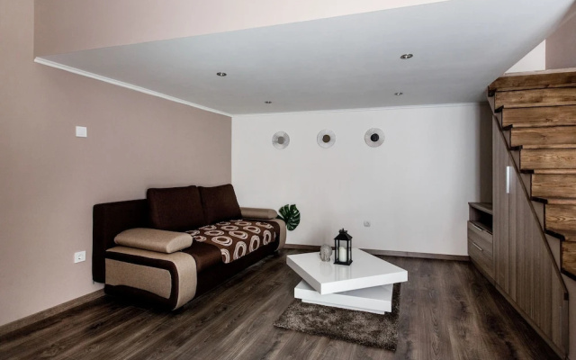 Kazinczy 12 Apartment