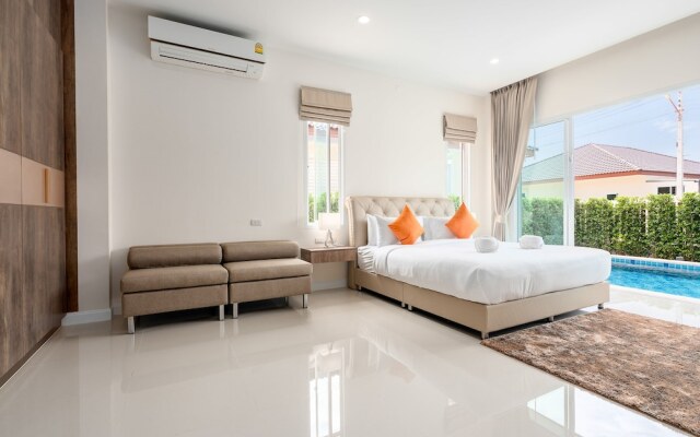 Luxury Pool Villa A18