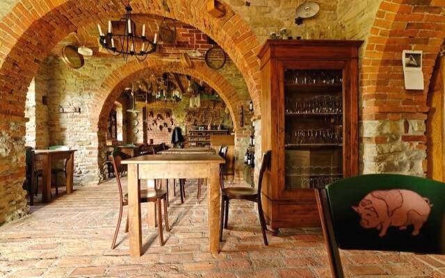 Osteria del Maiale Pezzato