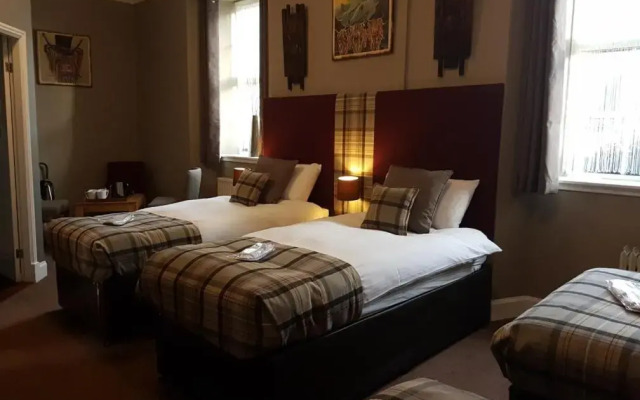 Fairburn Hotel