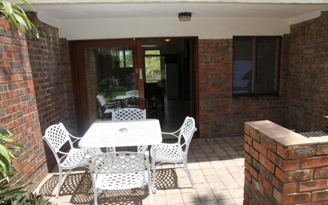 Flamingo Holiday Apartments