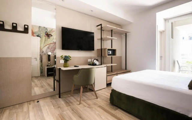 Life Hotel 4 Superior