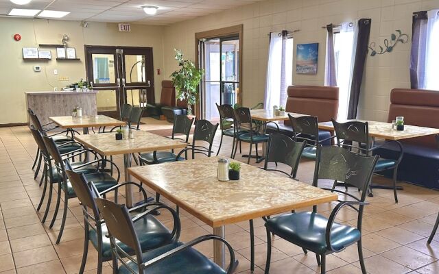 Lacombe Motor Inn