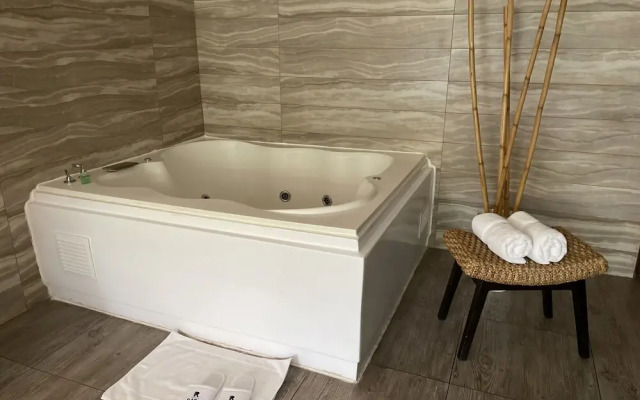 Rado Hotel - Quintanas