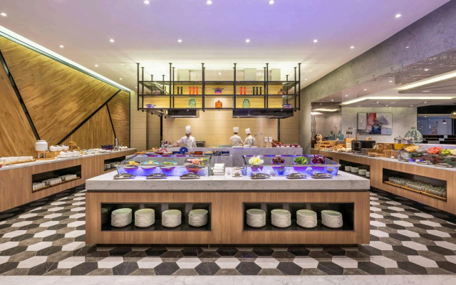 Novotel Suites Shanghai Hongqiao Hotel