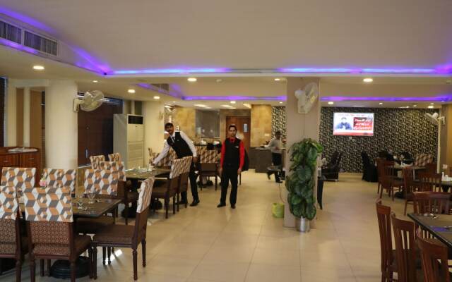 Hotel Royal