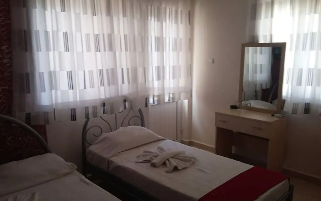 Uc Mevsim Otel