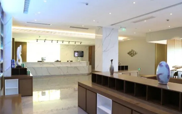 Yishang Hotel Shanghai Bay University Town