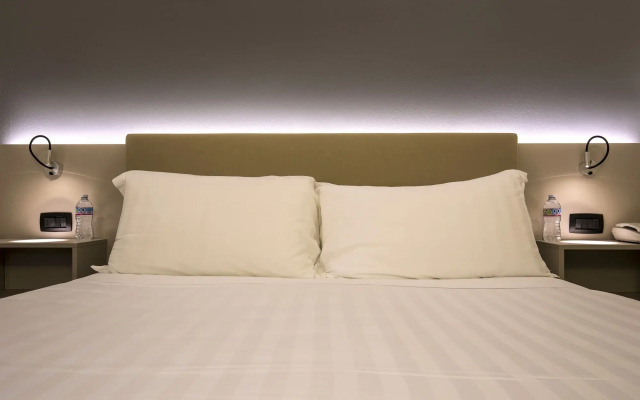 43 Station Hotel