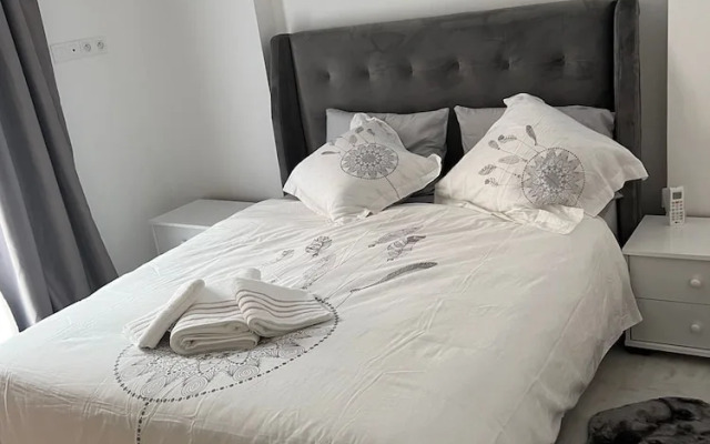 Beautiful 1-bed Room Apartment in Marrakech