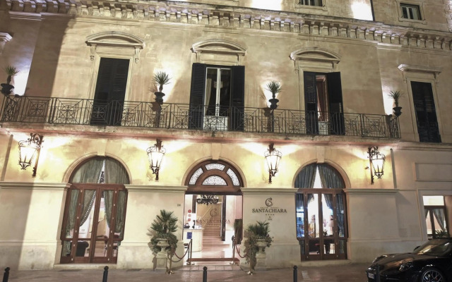 Suite Hotel Santa Chiara