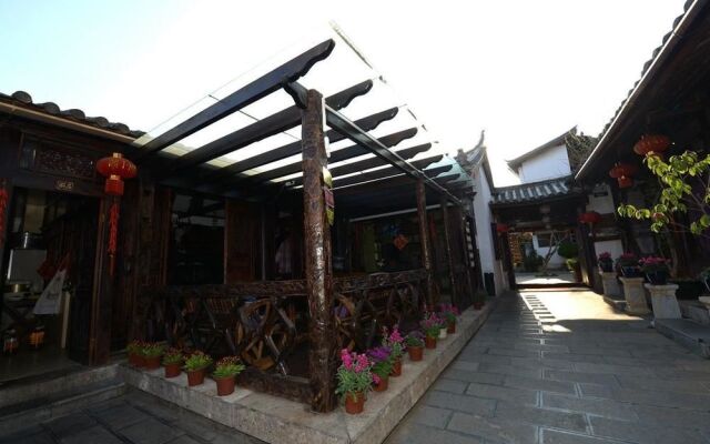 Lijiang Nali Nali Sunshine Inn