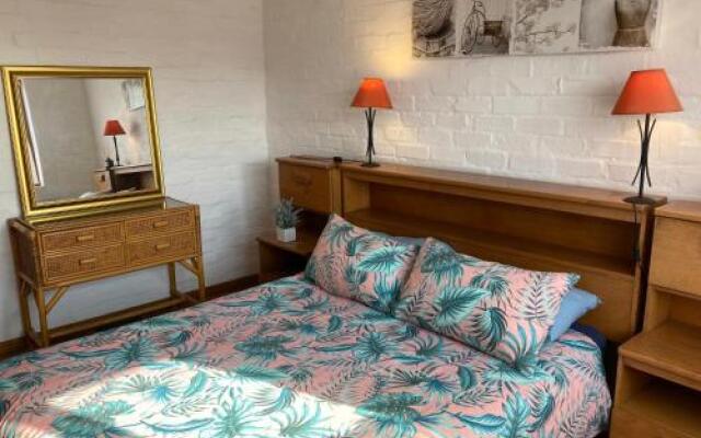 Net Net Holiday Home