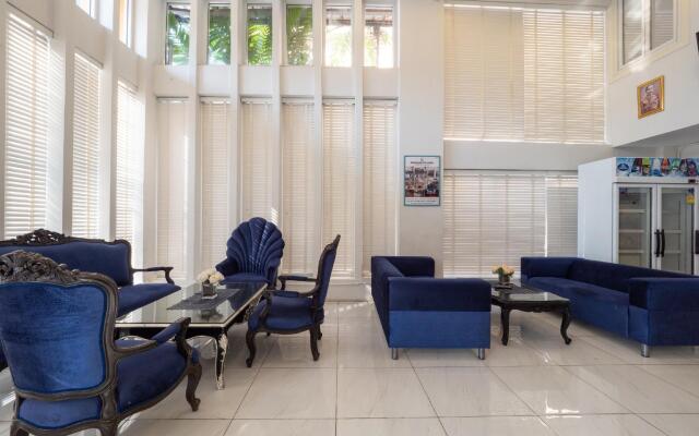 OYO 75369 Cozy Rooms@pattaya Addicts