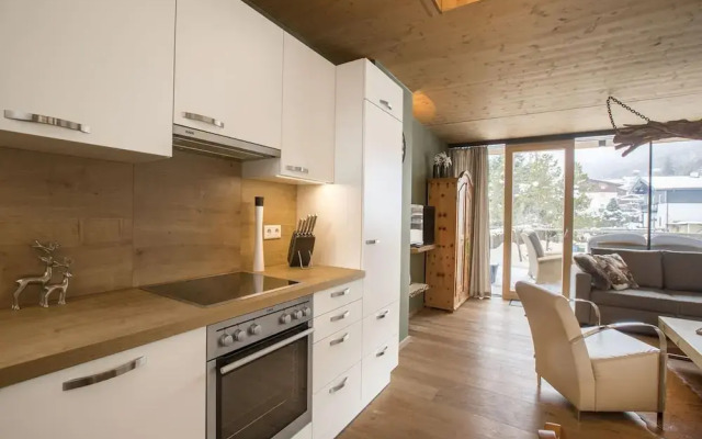 Modern Flat With Sauna & Balcony