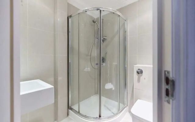 The London Cradle - Spacious 1bdr Flat