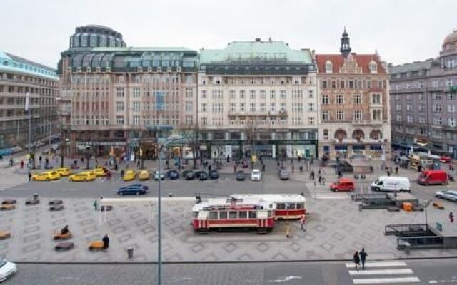 Wenceslas square TOP apartment