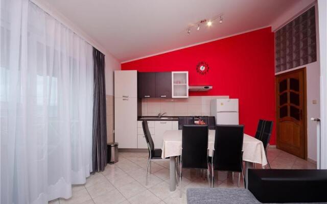 Apartmani 'Mirijana Gabrić' A3