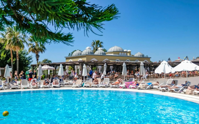 Hotel Vera Club Lindita