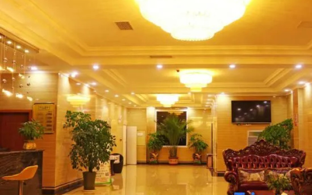 Lavande Hotel Luzhou Jiale Century City