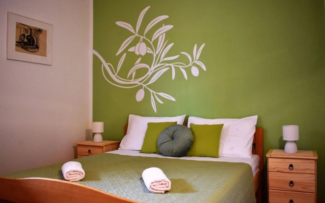 Frama - 3 Apartments - A1 Maslina