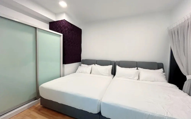 Solaris Dutamas by Manhattan Group