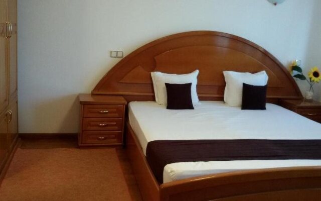Family Hotel Elegance