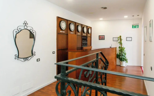 City 5 Hotel