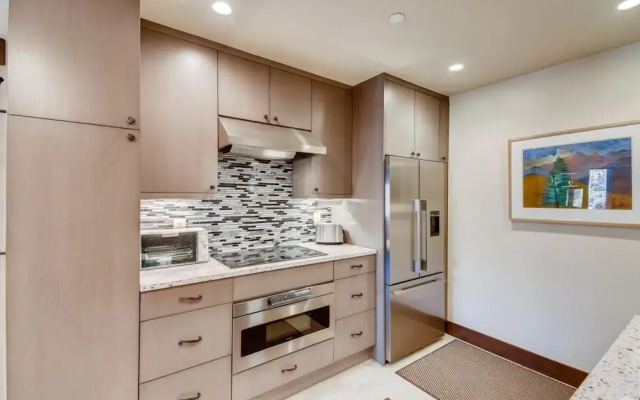 Westwind 303 1BD 1BA Plat. Condo