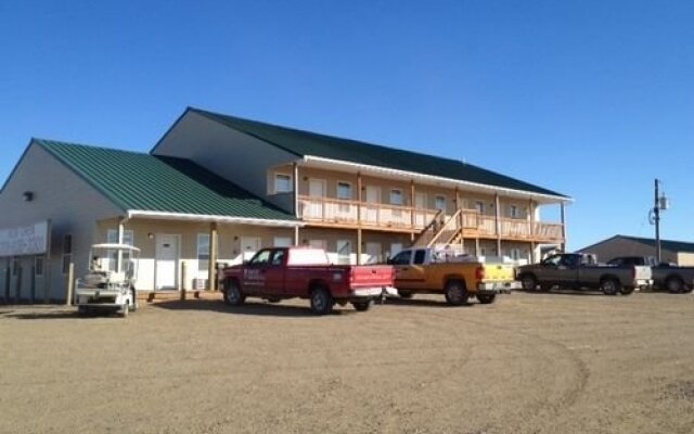 Tumbleweed Inn & Suites