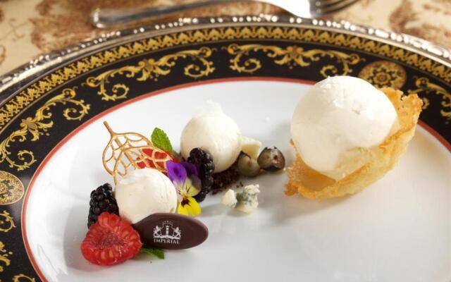 IMPERIAL Hotel & Restaurant