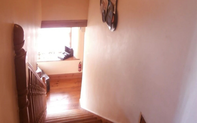 Riverside B & B