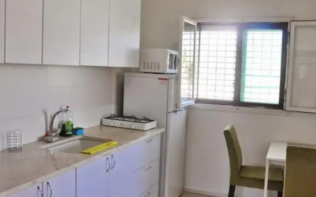 Arendaizrail Balcony Apartment - Hagolan Street