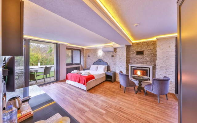 Agva Pieria Luxury Hotel