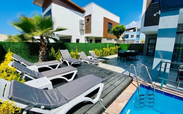 Luxury Villa Ada Marin