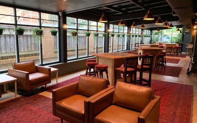 Southend Hotel – Lobby – Maroubra