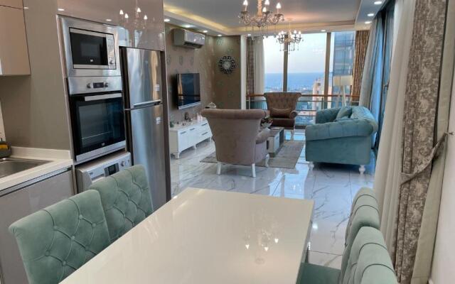 Elegant 2+1 Flat in the Heart of Kyrenia + wifi