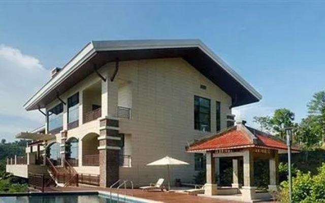 Beihai Guanling Resort Hotel