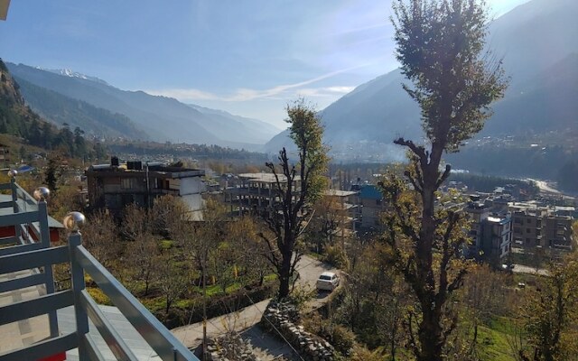 Lotus Cottages Manali