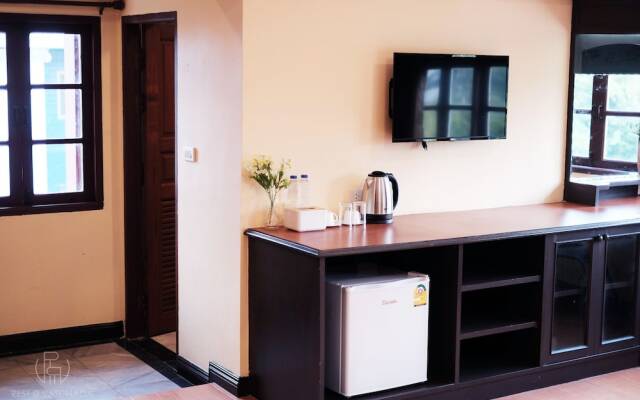 Rest at Ratchada Hotel