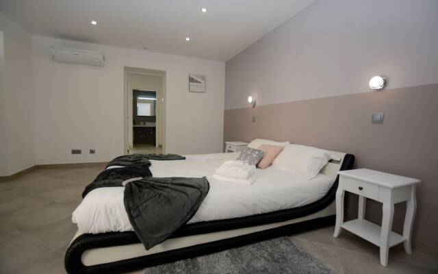 Carvoeiro B&B and SPA