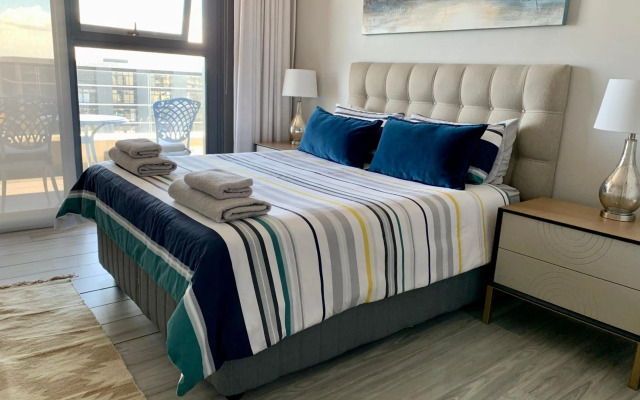 Umhlanga Arch 703 Sea View self-catering